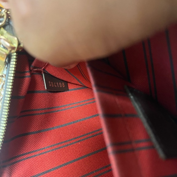 LOUIS VUITTON Damier Ebene Neverfull pouch - Picture 8 of 8